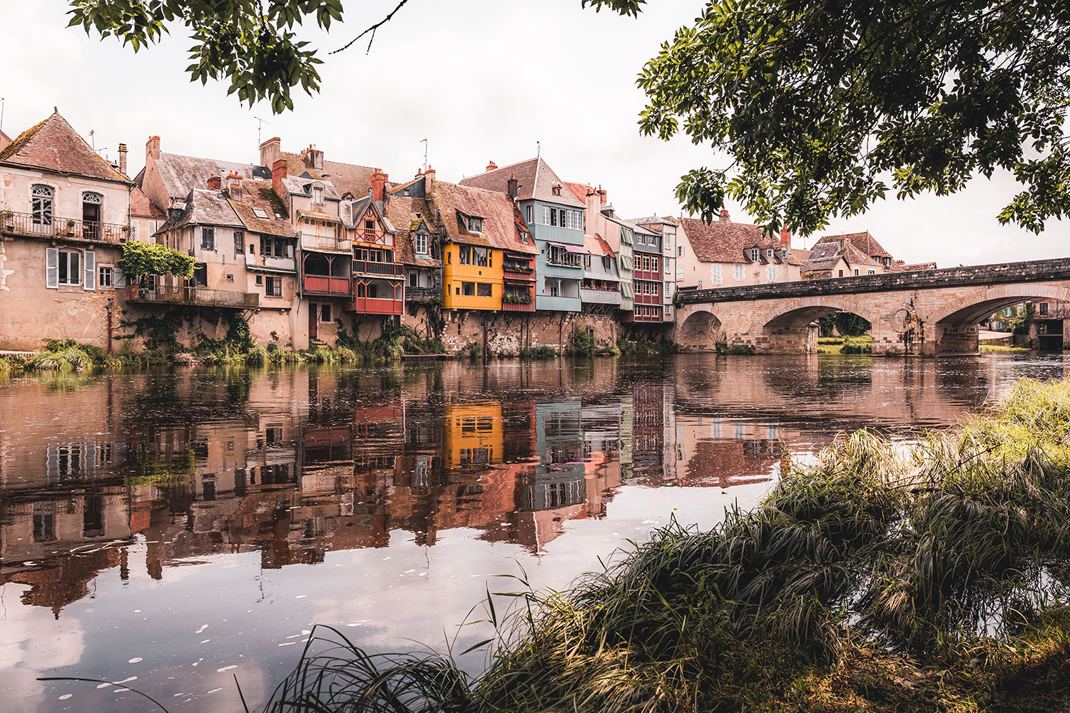 Vue sur les maisons à galeries d'Argenton sur Creuse- ©Lezbroz