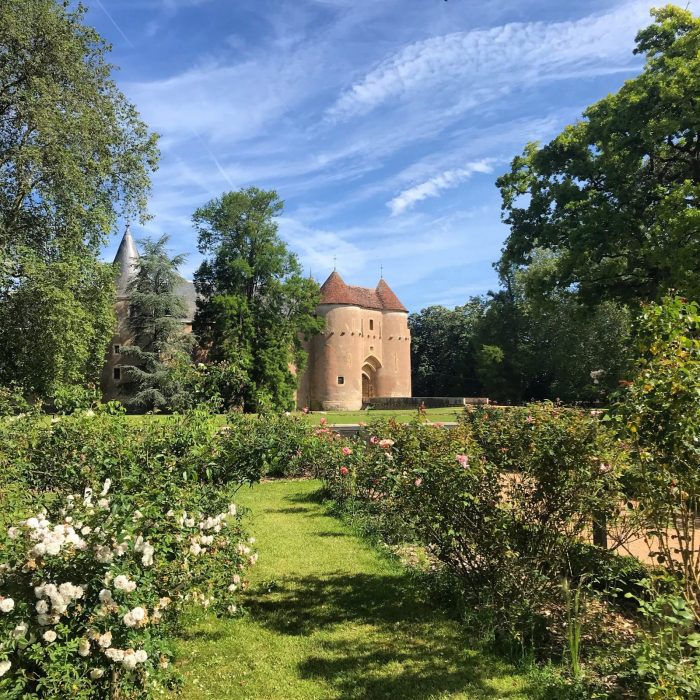 Ainay-le-Vieil ©Arielle de la Tour d'Auvergne