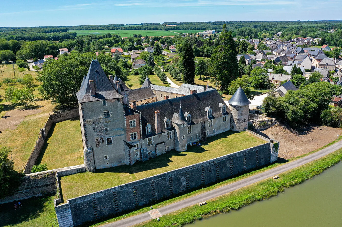 Château de la Chapelle d'Angillon © Ad2T
