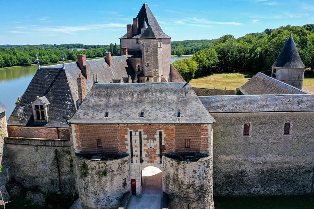 Château de la Chapelle d'Angillon © Ad2T