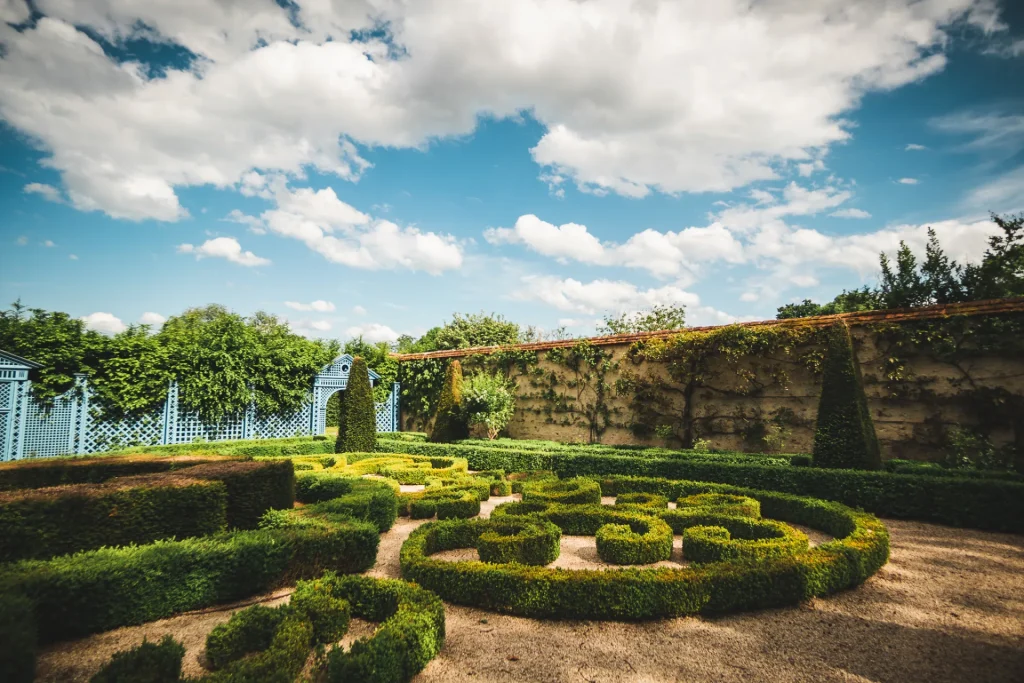Jardins du Château d'Ainay-le-Vieil @ Ad2T