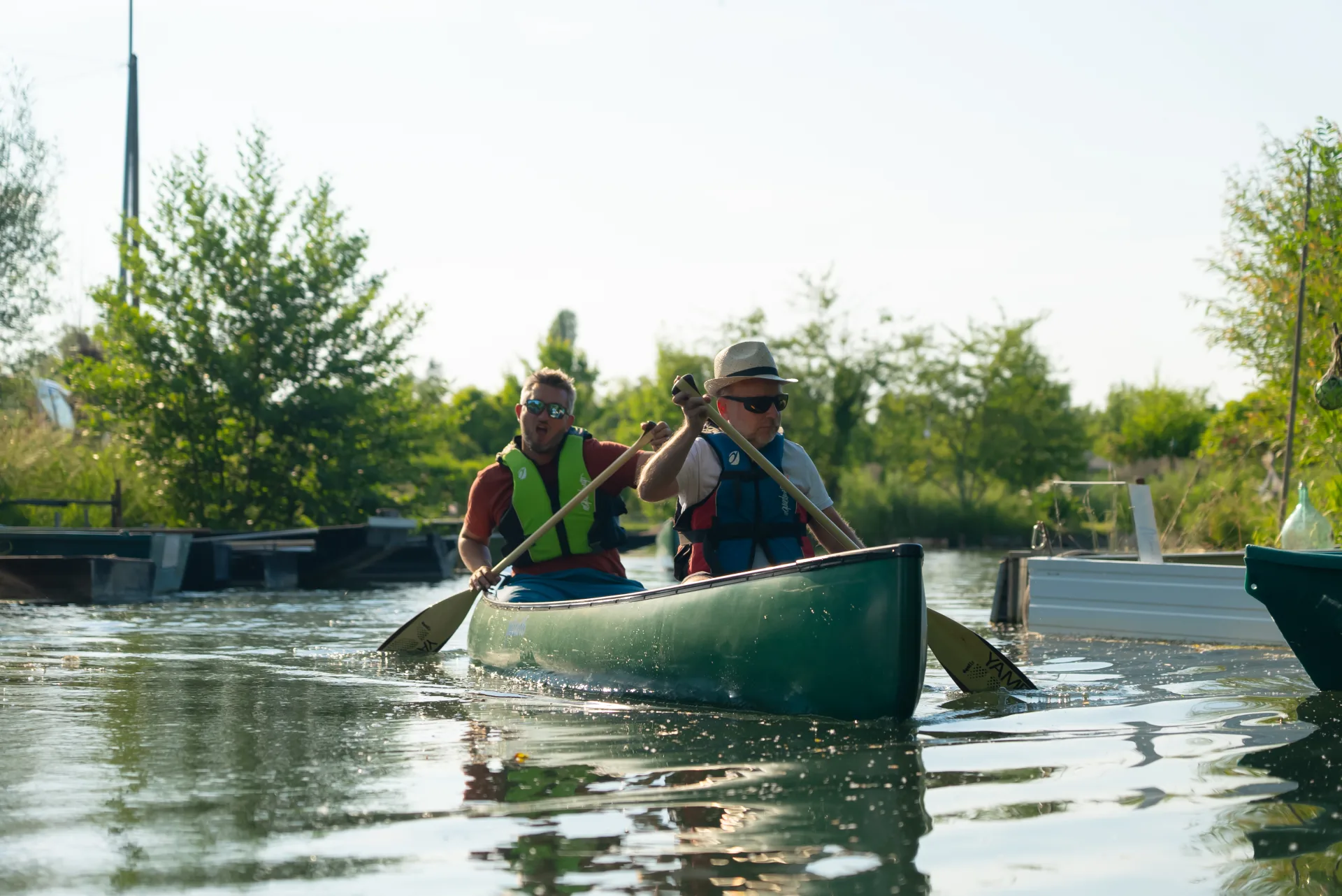 Marais de Bourges en barque @ Les Coflocs