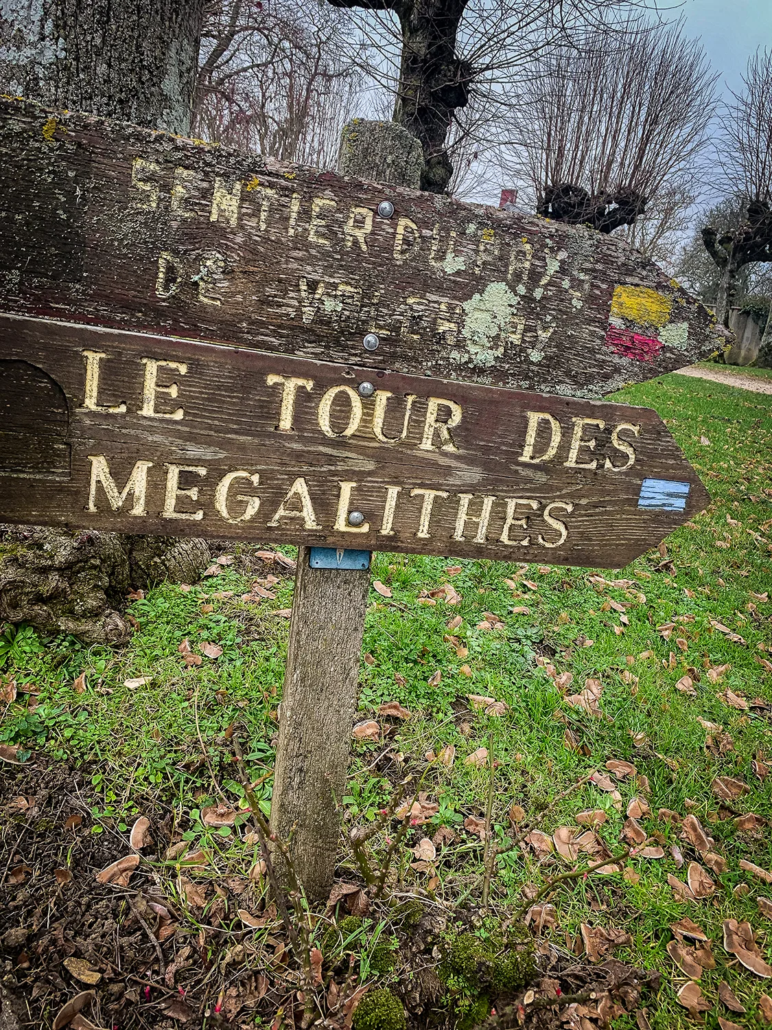 Dolmens & menhirs du berry, côté Indre