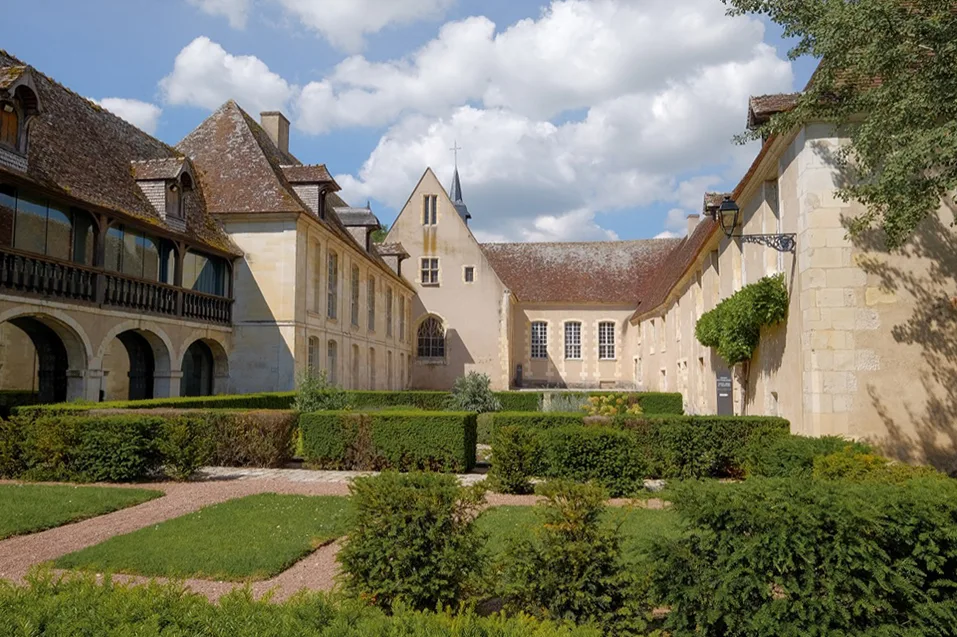 Hospice Saint-Roch : un musée d’exception à Issoudun