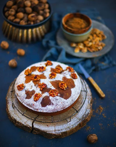 Le gâteau moelleux aux noix du Berry © Linda Louis