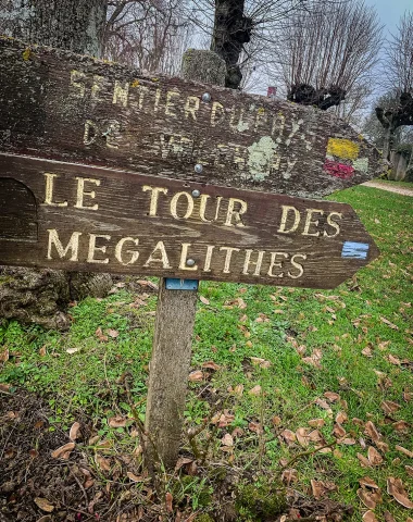 Dolmens & menhirs du berry, côté Indre