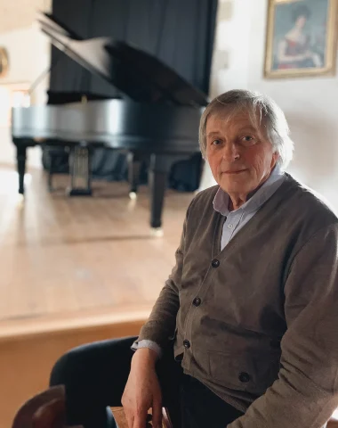 Le Berry en musique : Cyril Huvé et sa Grange aux pianos